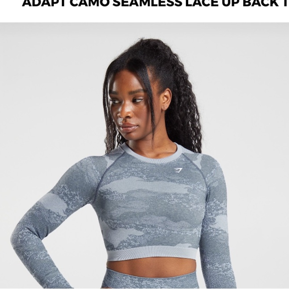 GymShark Workout Crop-top
